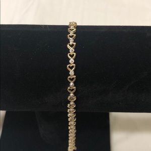 Dainty gorgeous 14k gold & diamond tennis bracelet